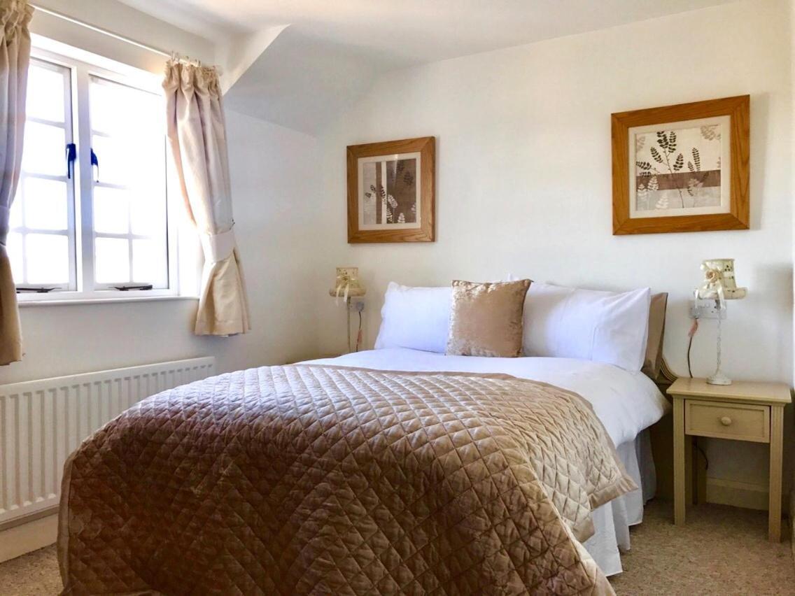 Kingsmills Cottages Artrea エクステリア 写真