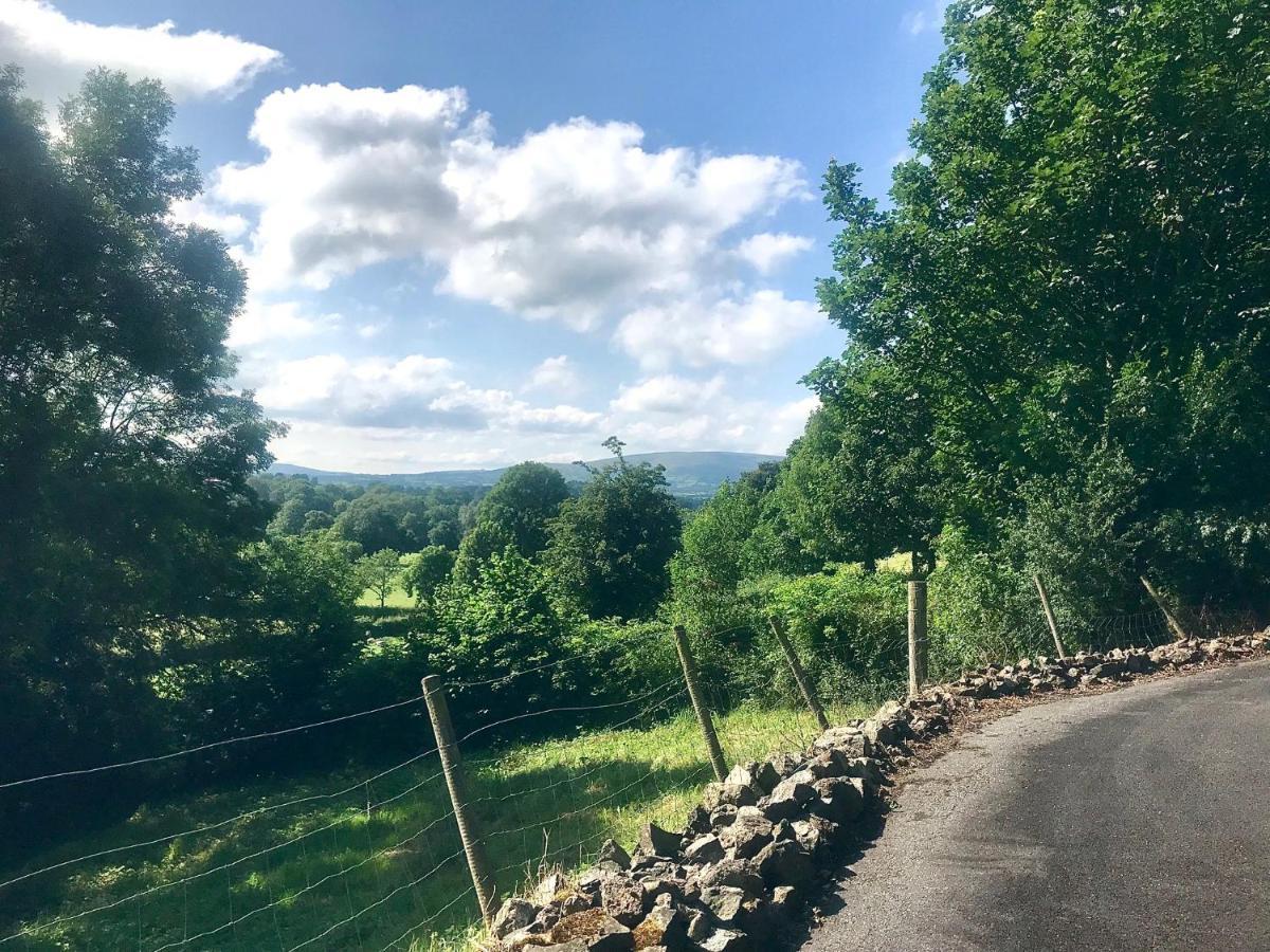 Kingsmills Cottages Artrea エクステリア 写真